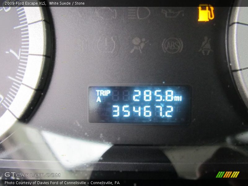 White Suede / Stone 2009 Ford Escape XLS