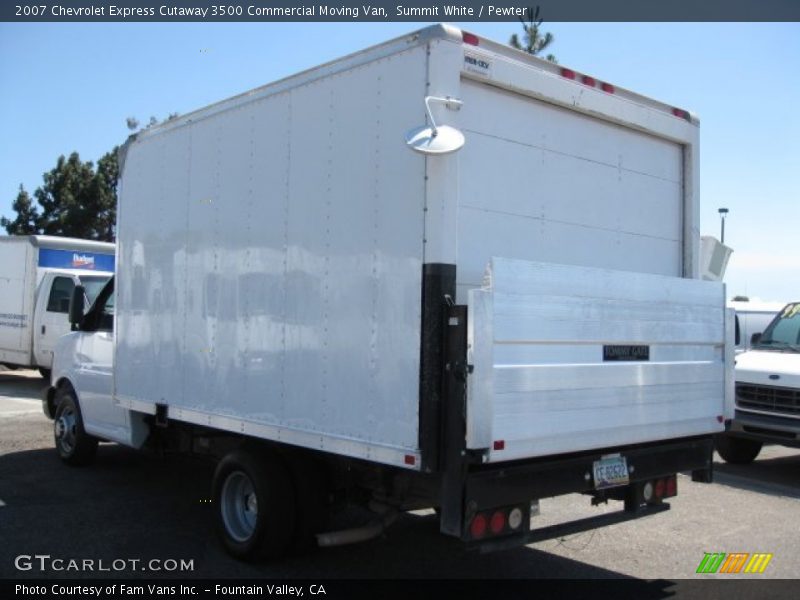 Summit White / Pewter 2007 Chevrolet Express Cutaway 3500 Commercial Moving Van