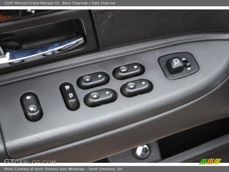 Black Clearcoat / Dark Charcoal 2005 Mercury Grand Marquis GS
