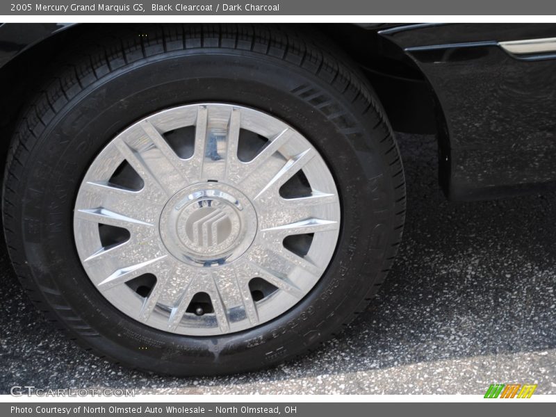 Black Clearcoat / Dark Charcoal 2005 Mercury Grand Marquis GS