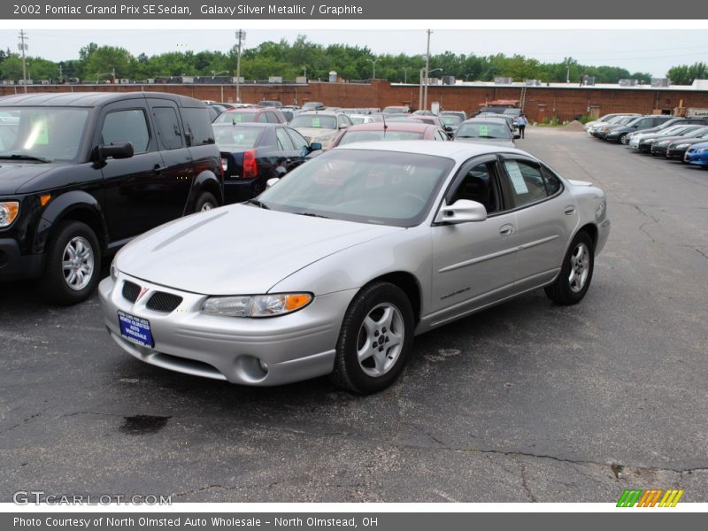 Galaxy Silver Metallic / Graphite 2002 Pontiac Grand Prix SE Sedan