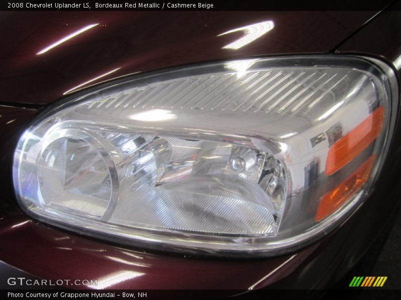 Bordeaux Red Metallic / Cashmere Beige 2008 Chevrolet Uplander LS
