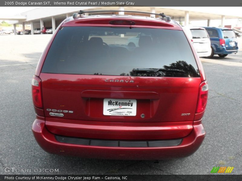Inferno Red Crystal Pearl / Medium Slate Gray 2005 Dodge Caravan SXT