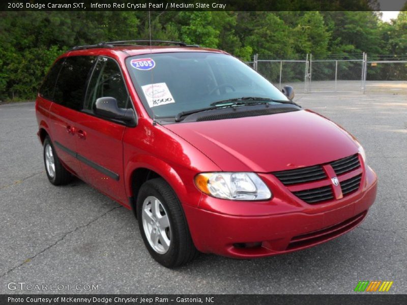 Inferno Red Crystal Pearl / Medium Slate Gray 2005 Dodge Caravan SXT