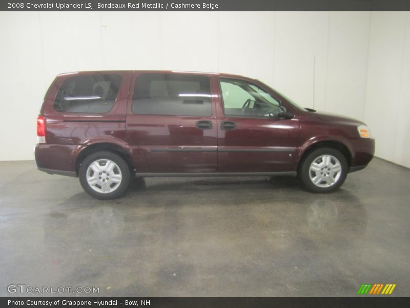Bordeaux Red Metallic / Cashmere Beige 2008 Chevrolet Uplander LS