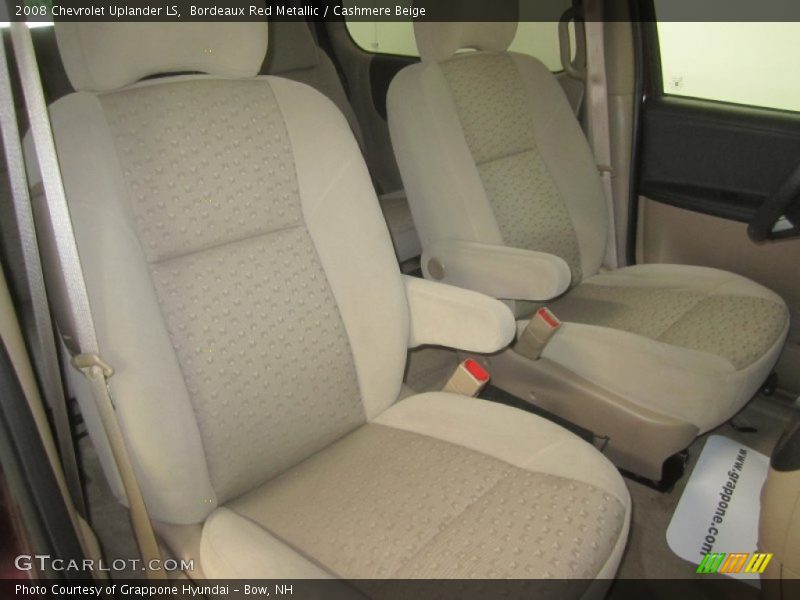 Bordeaux Red Metallic / Cashmere Beige 2008 Chevrolet Uplander LS