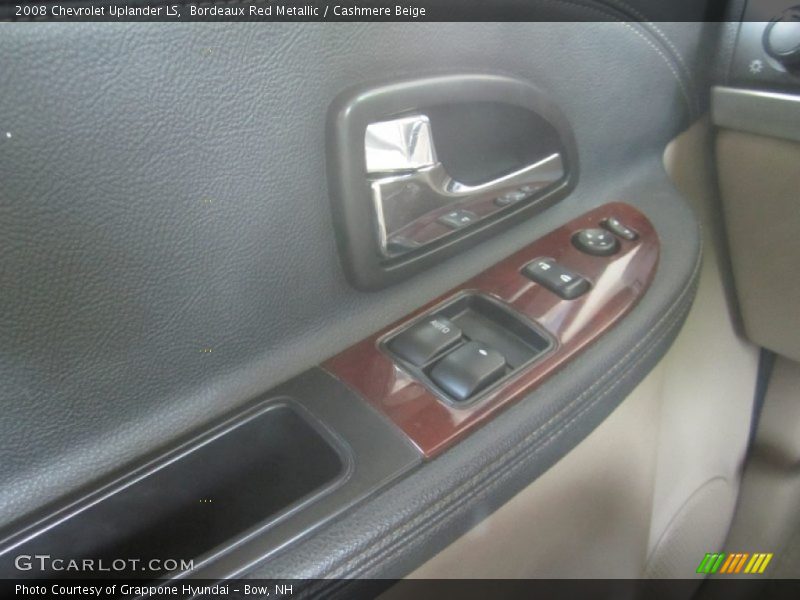 Bordeaux Red Metallic / Cashmere Beige 2008 Chevrolet Uplander LS