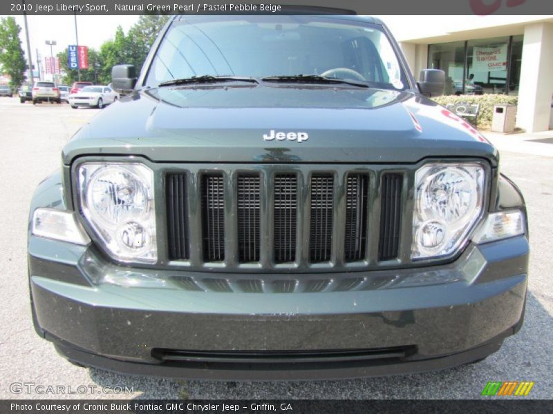 Natural Green Pearl / Pastel Pebble Beige 2010 Jeep Liberty Sport