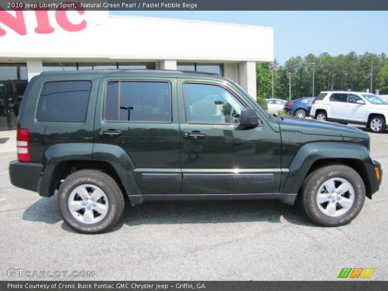 Natural Green Pearl / Pastel Pebble Beige 2010 Jeep Liberty Sport