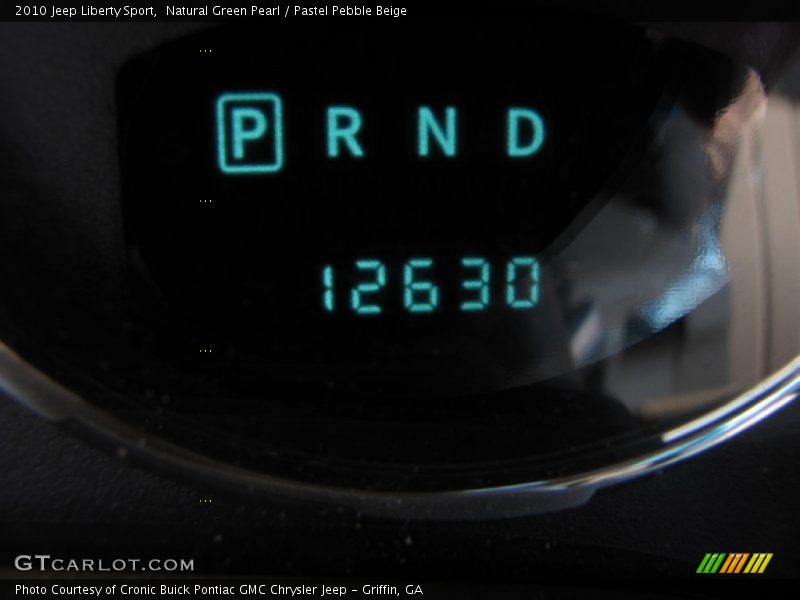 Natural Green Pearl / Pastel Pebble Beige 2010 Jeep Liberty Sport