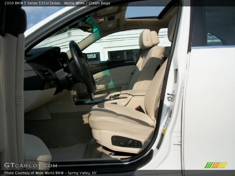 Alpine White / Cream Beige 2009 BMW 5 Series 535xi Sedan