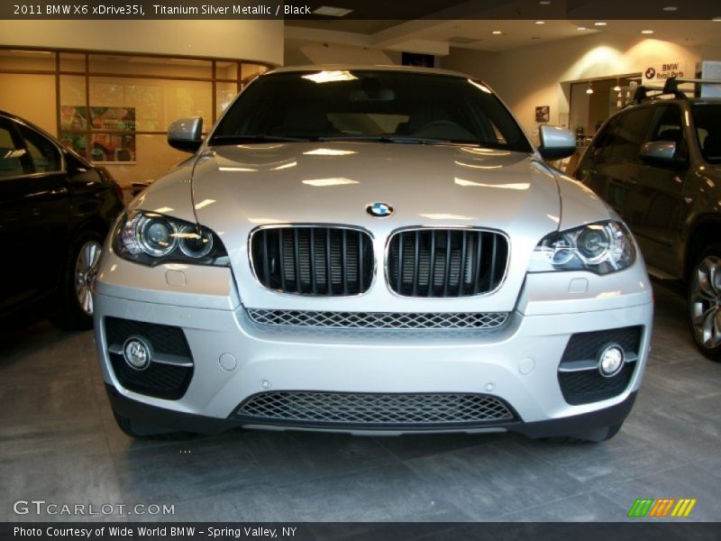 Titanium Silver Metallic / Black 2011 BMW X6 xDrive35i
