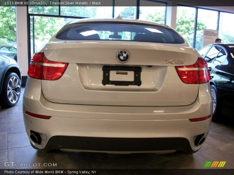 Titanium Silver Metallic / Black 2011 BMW X6 xDrive35i