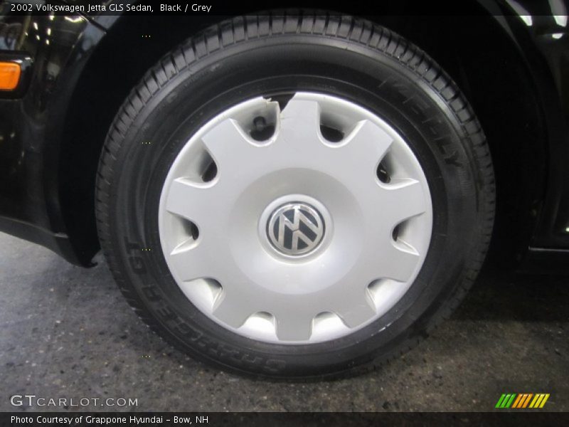 Black / Grey 2002 Volkswagen Jetta GLS Sedan