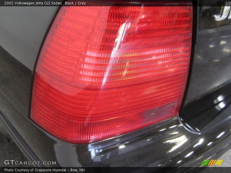 Black / Grey 2002 Volkswagen Jetta GLS Sedan