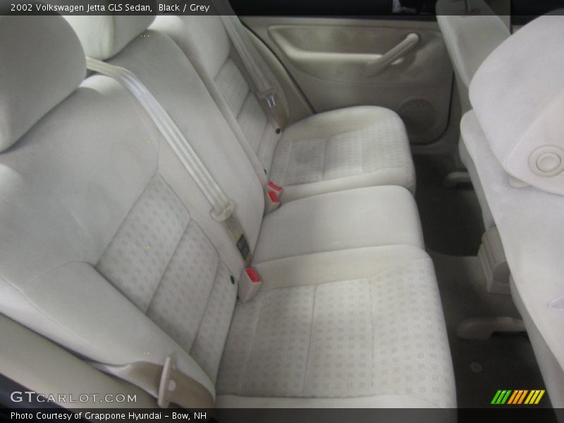 Black / Grey 2002 Volkswagen Jetta GLS Sedan
