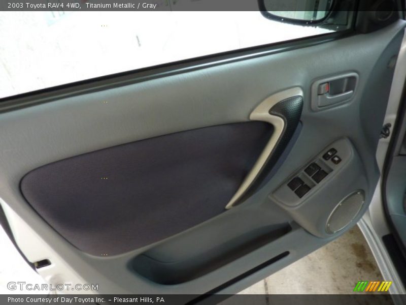 Titanium Metallic / Gray 2003 Toyota RAV4 4WD