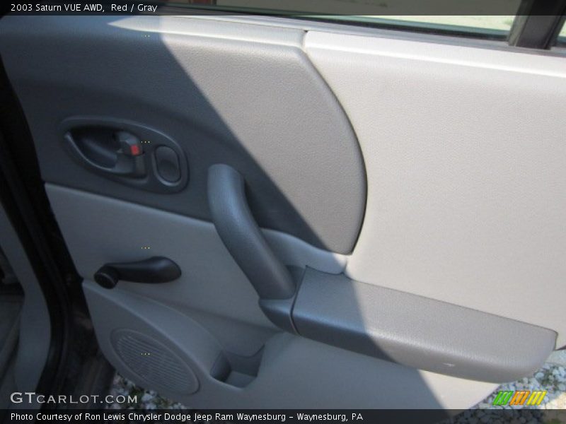 Red / Gray 2003 Saturn VUE AWD