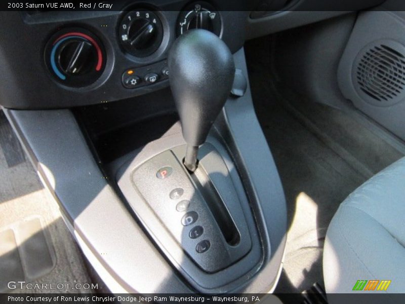 Red / Gray 2003 Saturn VUE AWD