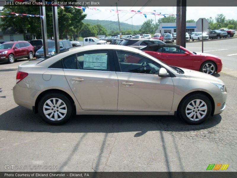 Gold Mist Metallic / Jet Black 2011 Chevrolet Cruze LT