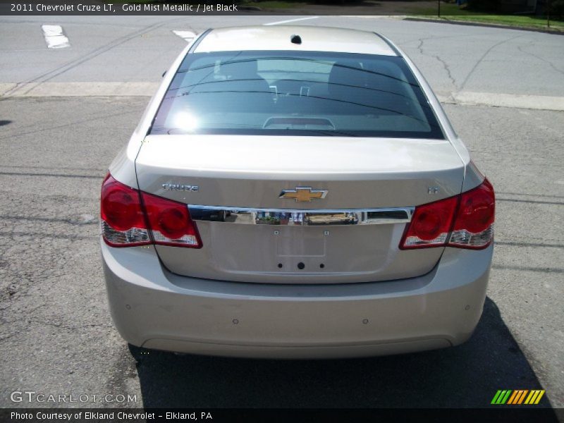 Gold Mist Metallic / Jet Black 2011 Chevrolet Cruze LT