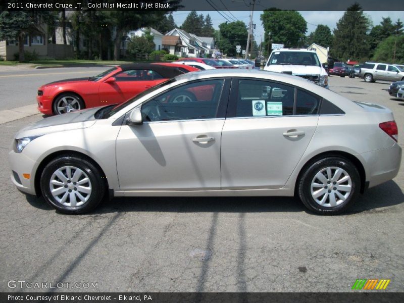 Gold Mist Metallic / Jet Black 2011 Chevrolet Cruze LT