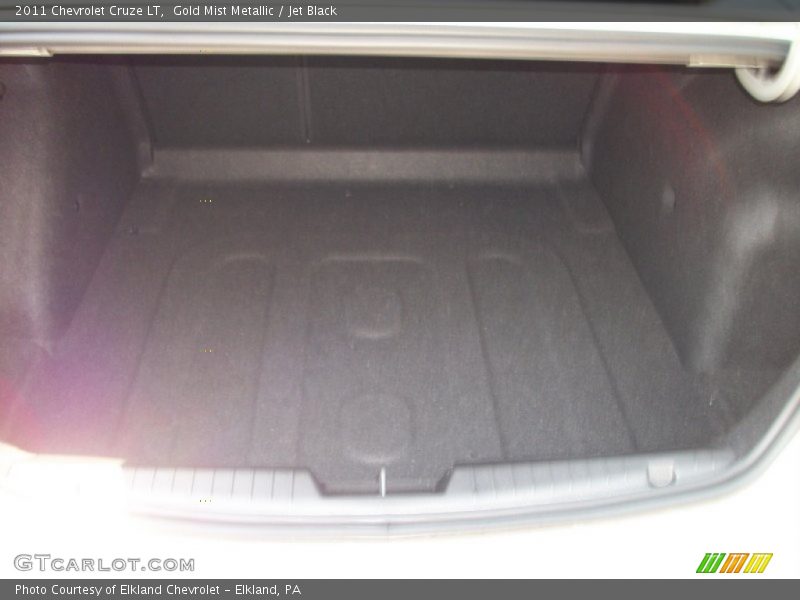 Gold Mist Metallic / Jet Black 2011 Chevrolet Cruze LT
