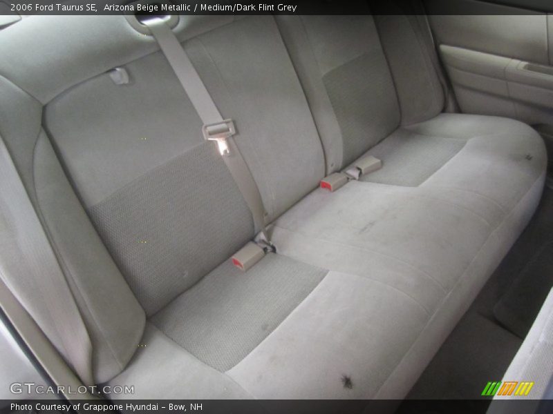 Arizona Beige Metallic / Medium/Dark Flint Grey 2006 Ford Taurus SE