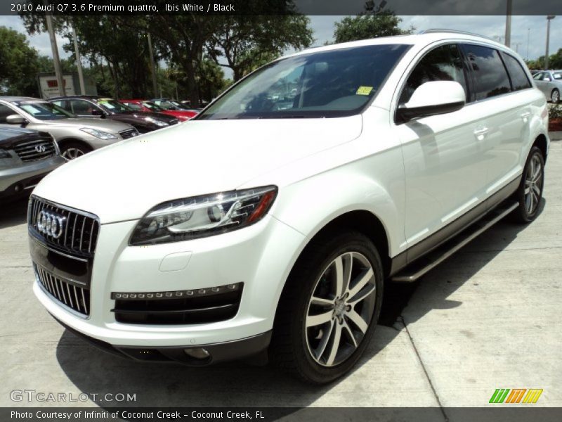 Front 3/4 View of 2010 Q7 3.6 Premium quattro