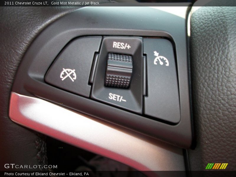 Gold Mist Metallic / Jet Black 2011 Chevrolet Cruze LT