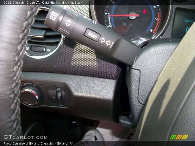Gold Mist Metallic / Jet Black 2011 Chevrolet Cruze LT