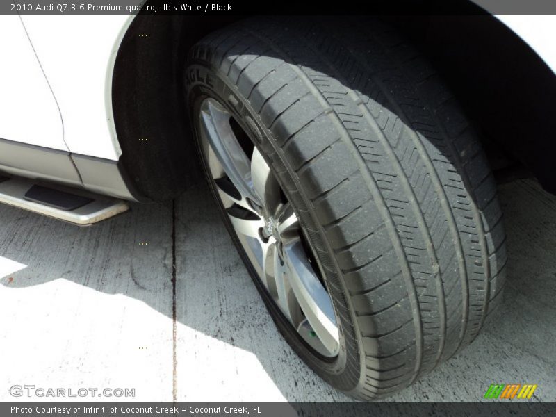 Ibis White / Black 2010 Audi Q7 3.6 Premium quattro