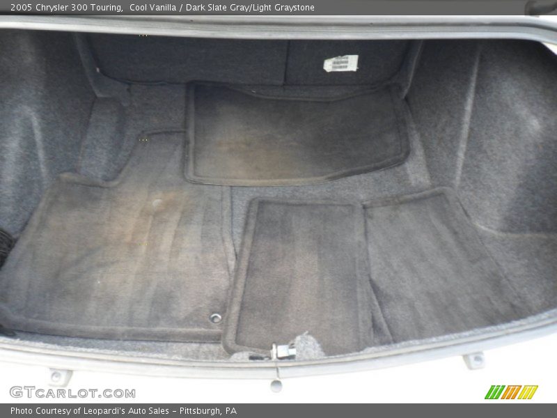 Cool Vanilla / Dark Slate Gray/Light Graystone 2005 Chrysler 300 Touring