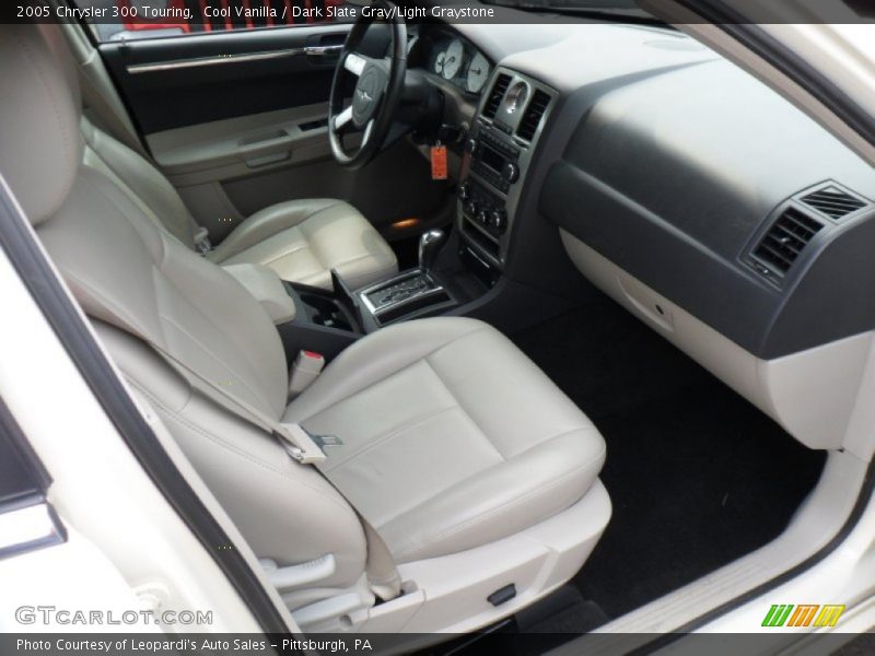 Cool Vanilla / Dark Slate Gray/Light Graystone 2005 Chrysler 300 Touring