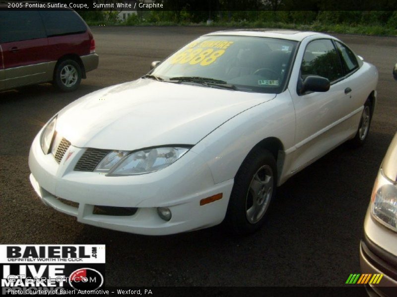 Summit White / Graphite 2005 Pontiac Sunfire Coupe