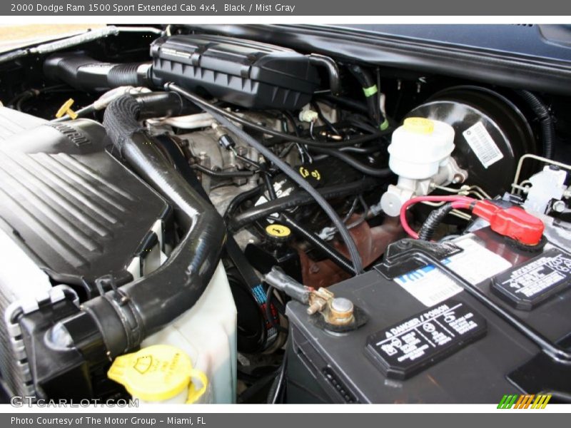  2000 Ram 1500 Sport Extended Cab 4x4 Engine - 5.2 Liter OHV 16-Valve V8