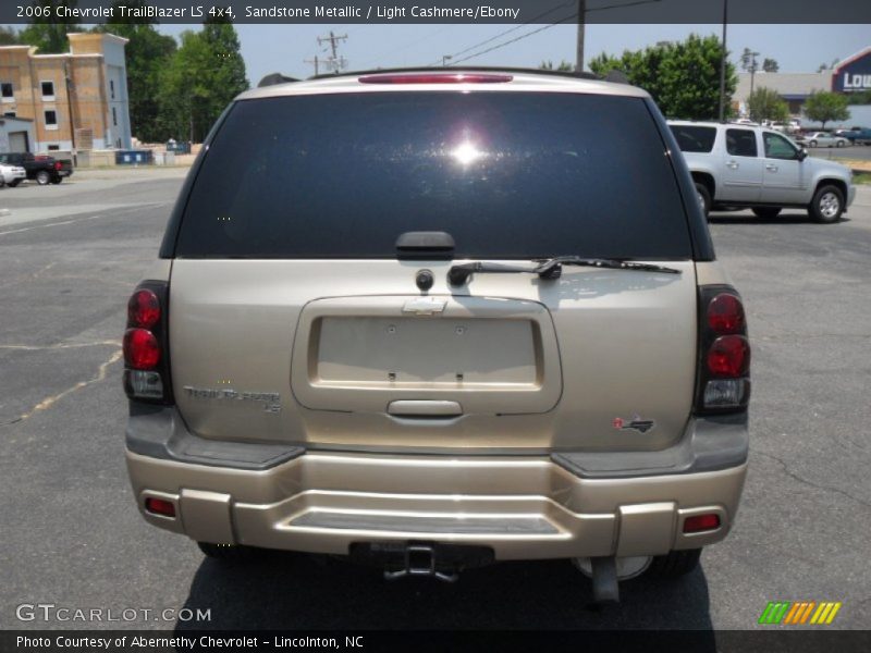 Sandstone Metallic / Light Cashmere/Ebony 2006 Chevrolet TrailBlazer LS 4x4