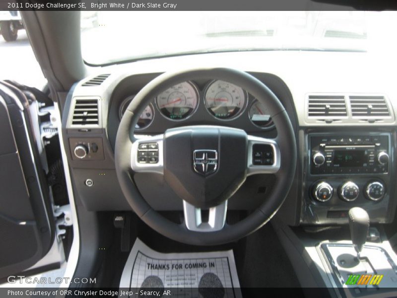 Bright White / Dark Slate Gray 2011 Dodge Challenger SE