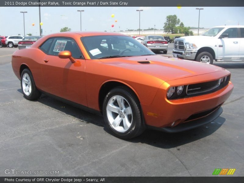 Toxic Orange Pearl / Dark Slate Gray 2011 Dodge Challenger Rallye