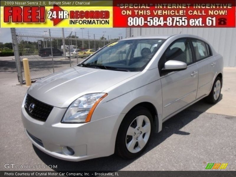 Brilliant Silver / Charcoal 2009 Nissan Sentra 2.0