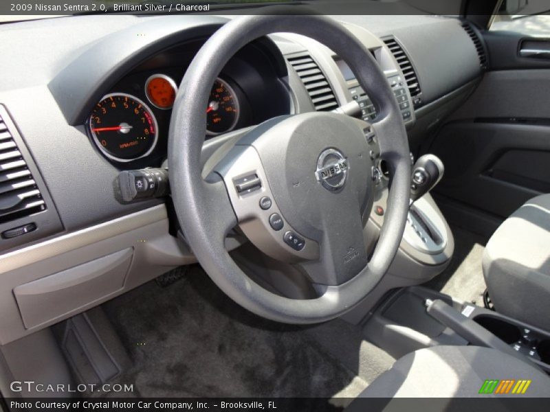 Brilliant Silver / Charcoal 2009 Nissan Sentra 2.0
