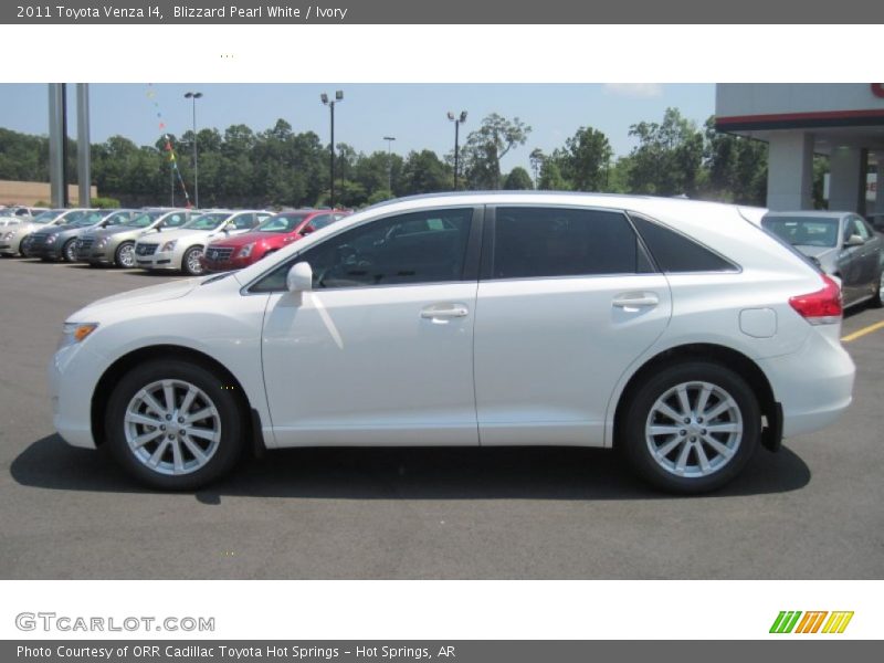 Blizzard Pearl White / Ivory 2011 Toyota Venza I4