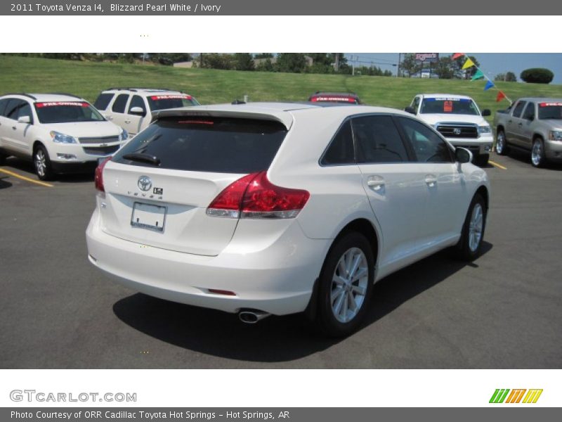Blizzard Pearl White / Ivory 2011 Toyota Venza I4