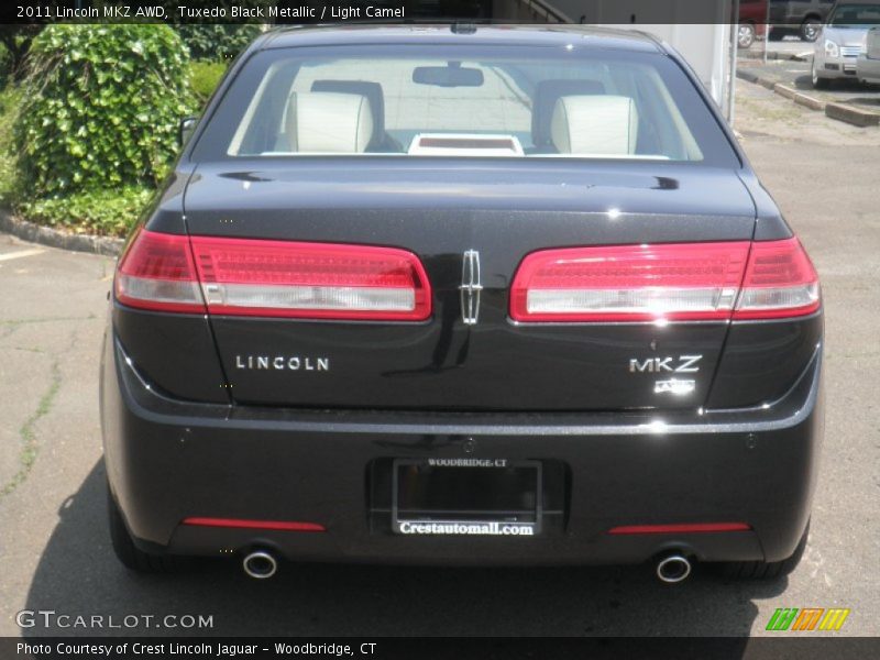Tuxedo Black Metallic / Light Camel 2011 Lincoln MKZ AWD