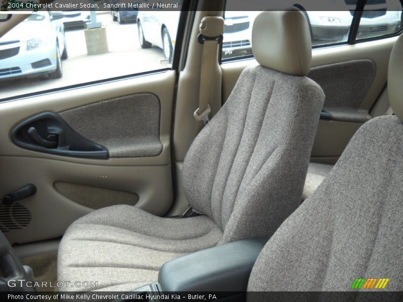 Sandrift Metallic / Neutral 2004 Chevrolet Cavalier Sedan