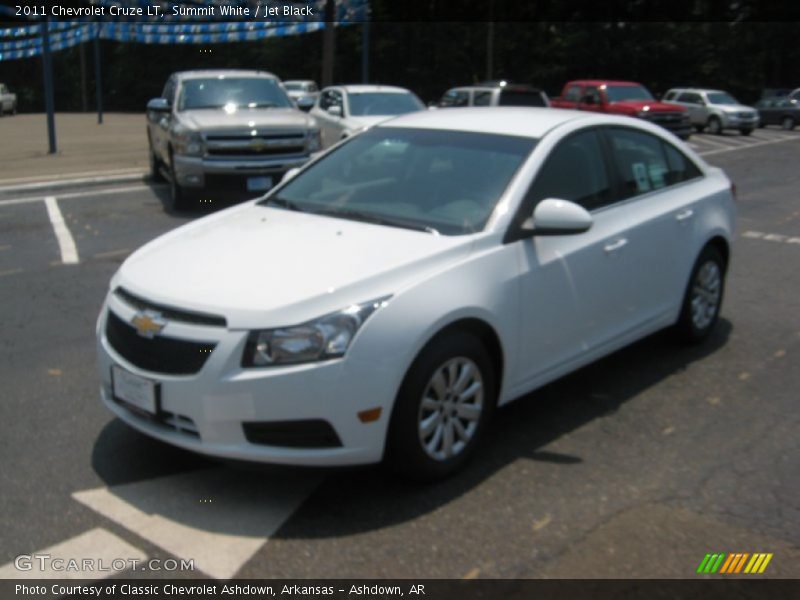 Summit White / Jet Black 2011 Chevrolet Cruze LT