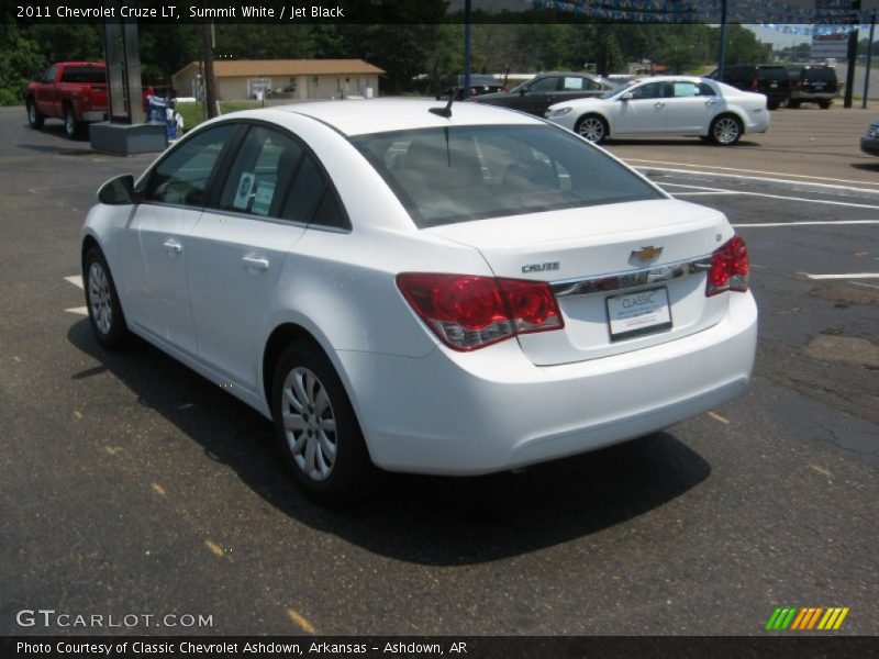 Summit White / Jet Black 2011 Chevrolet Cruze LT