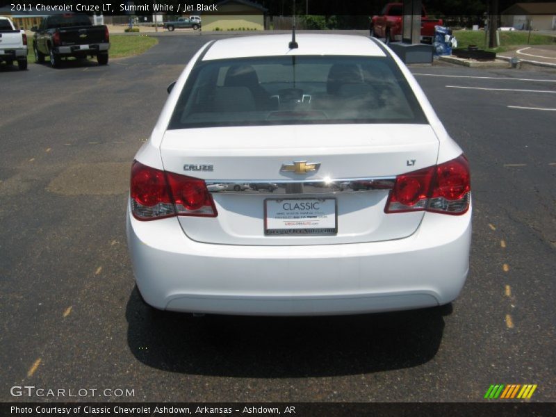 Summit White / Jet Black 2011 Chevrolet Cruze LT