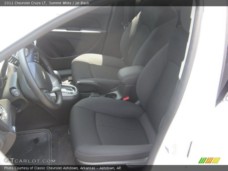 Summit White / Jet Black 2011 Chevrolet Cruze LT
