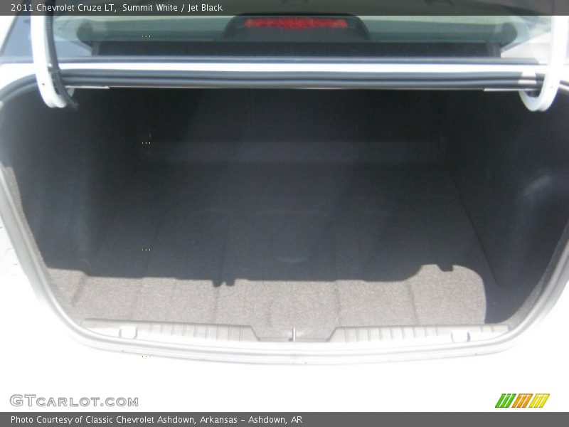 Summit White / Jet Black 2011 Chevrolet Cruze LT